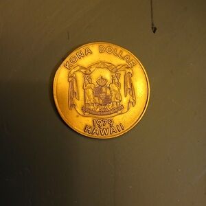 🗿🌋Vintage 1970s Hawaii Souvenir Brass Token - ALOHA! 🌊🌴